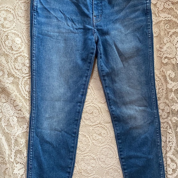 NWOT Madewell 10" High-Rise Skinny Crop Jeans in Sheffield Wash - Picture 5 of 7